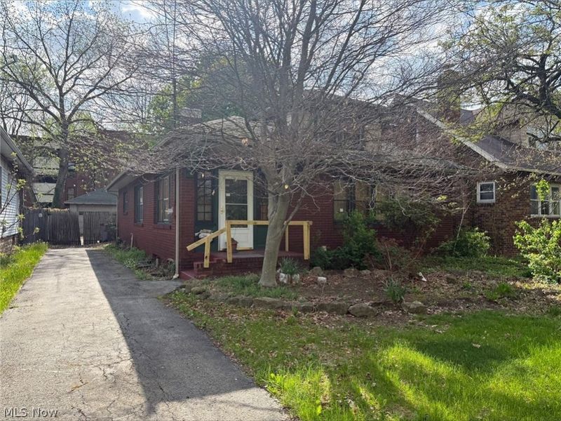 4231 Southern Boulevard, Youngstown, OH 44512 Photo 4