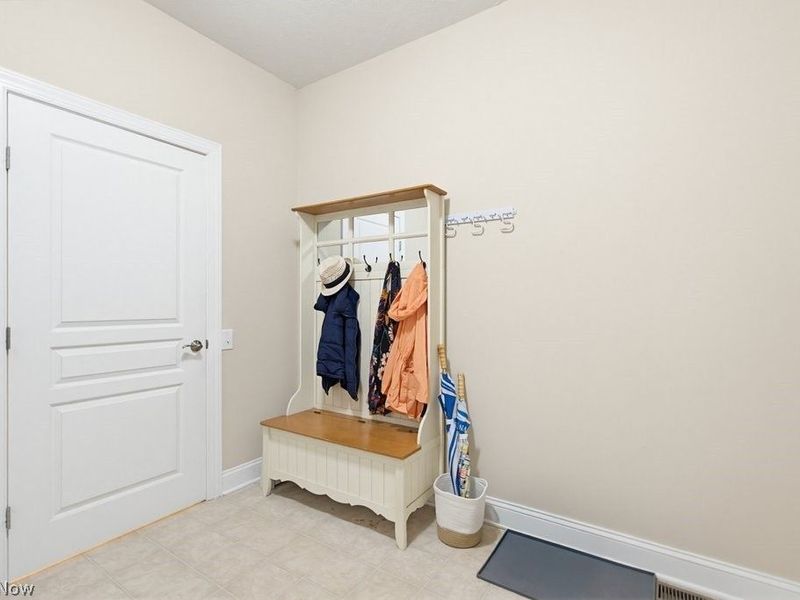 38475 Kingsbury Drive, North Ridgeville, OH 44039 Photo 35