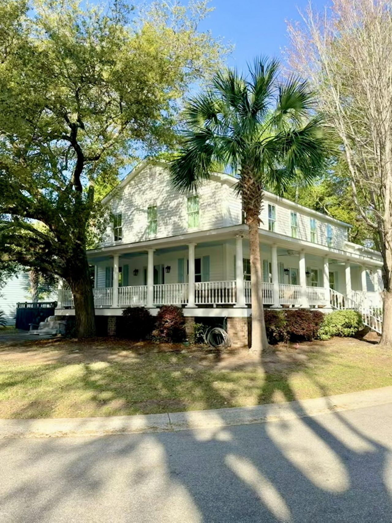 1503 Village Square Photo 1