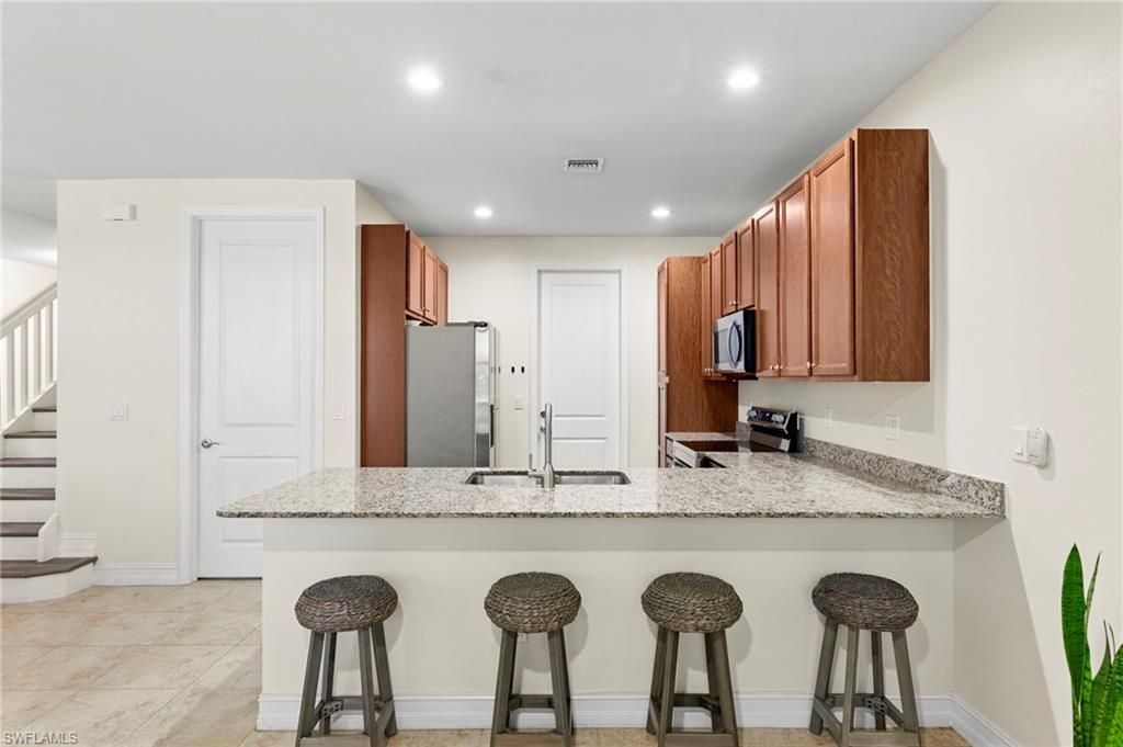 7797 Bristol Cir , Naples, FL 34120 Photo