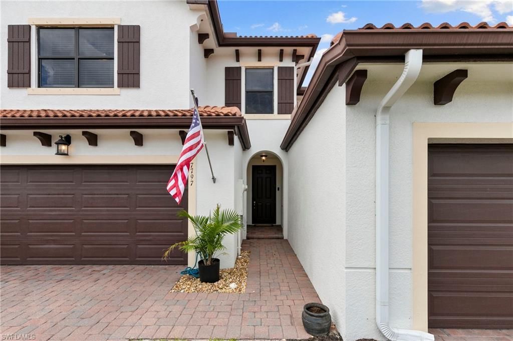 7797 Bristol Cir , Naples, FL 34120 Photo