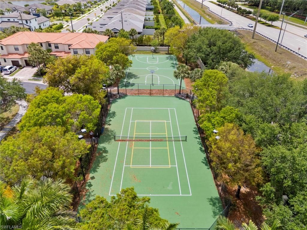 7797 Bristol Cir , Naples, FL 34120 Photo