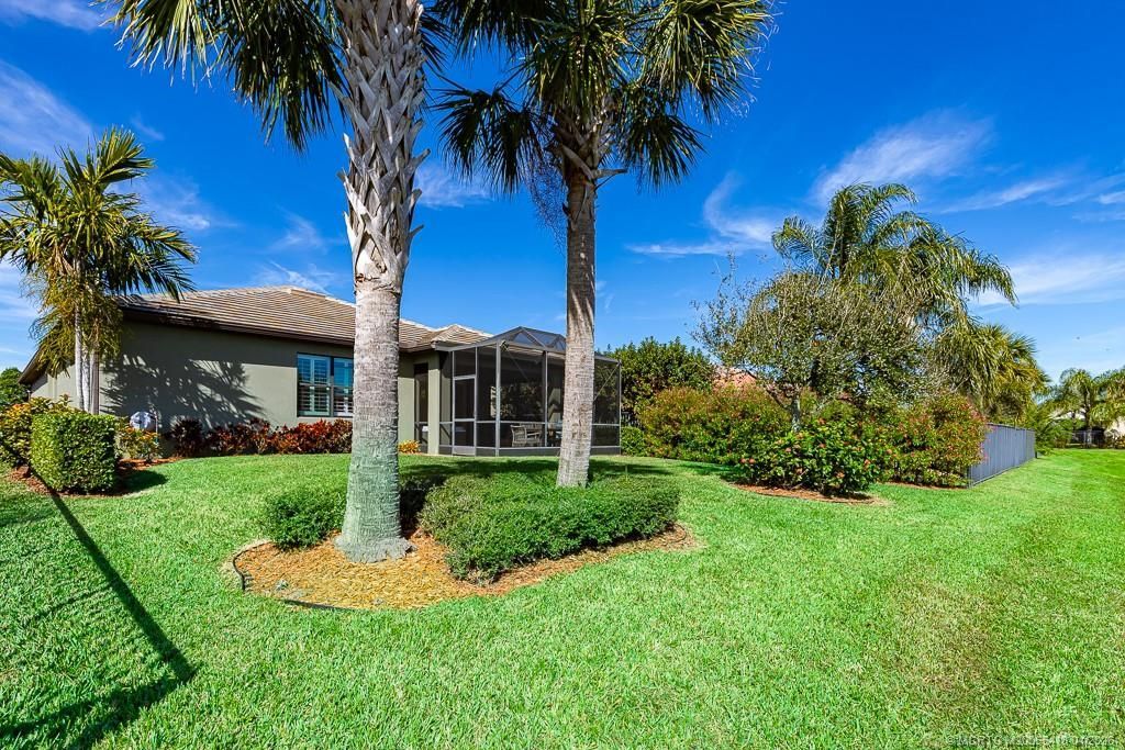 221 SE Longview Drive, Port Saint Lucie, FL 34984 Photo