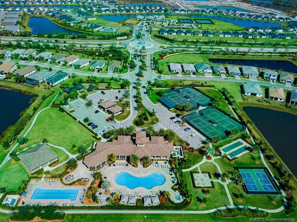 221 SE Longview Drive, Port Saint Lucie, FL 34984 Photo