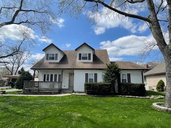 12756 S Loveland Street , Alsip, IL 60803