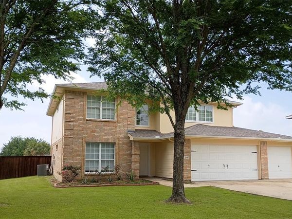 218 Jacob Court , Glenn Heights, TX 75154