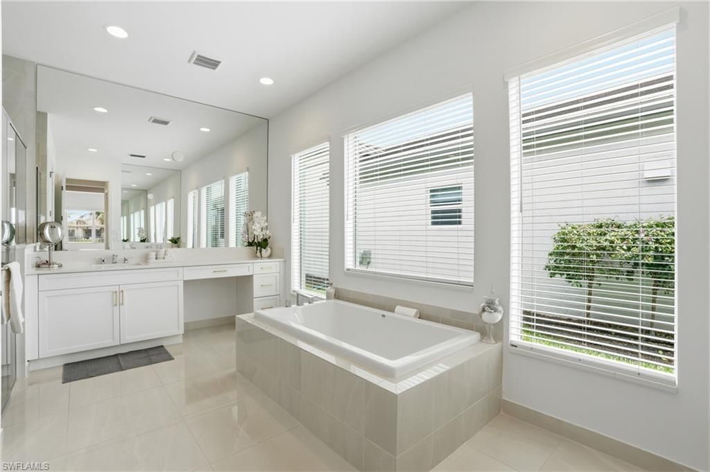 11949 Gardenia Ave, Naples, FL 34120 Photo