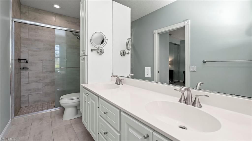 5766 Cove Cir , Unit 24, Naples, FL 34119 Photo