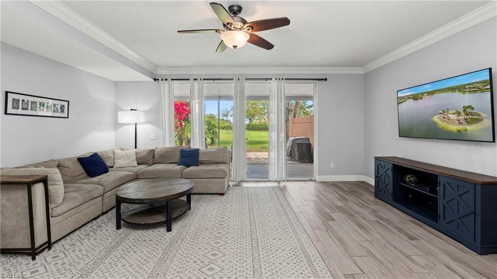 5766 Cove Cir , Unit 24, Naples, FL 34119 Photo