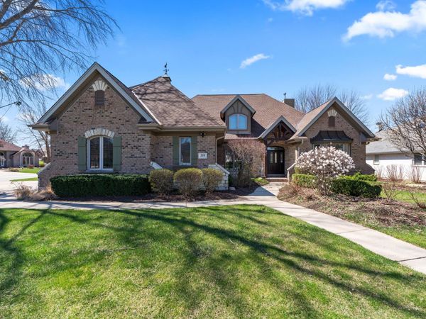 208 Sawgrass Drive , Palos Heights, IL 60463