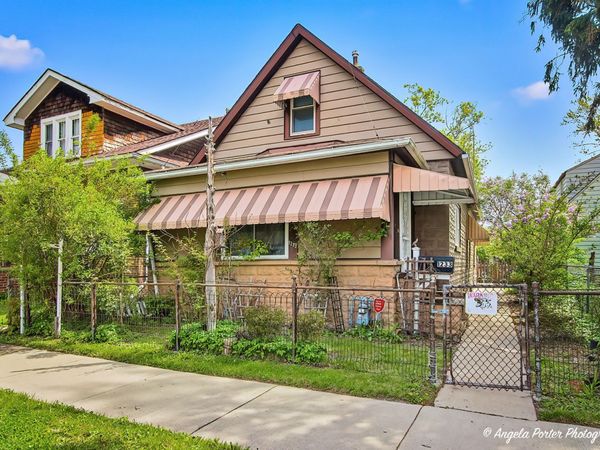 1233 Park Avenue, North Chicago, IL 60064