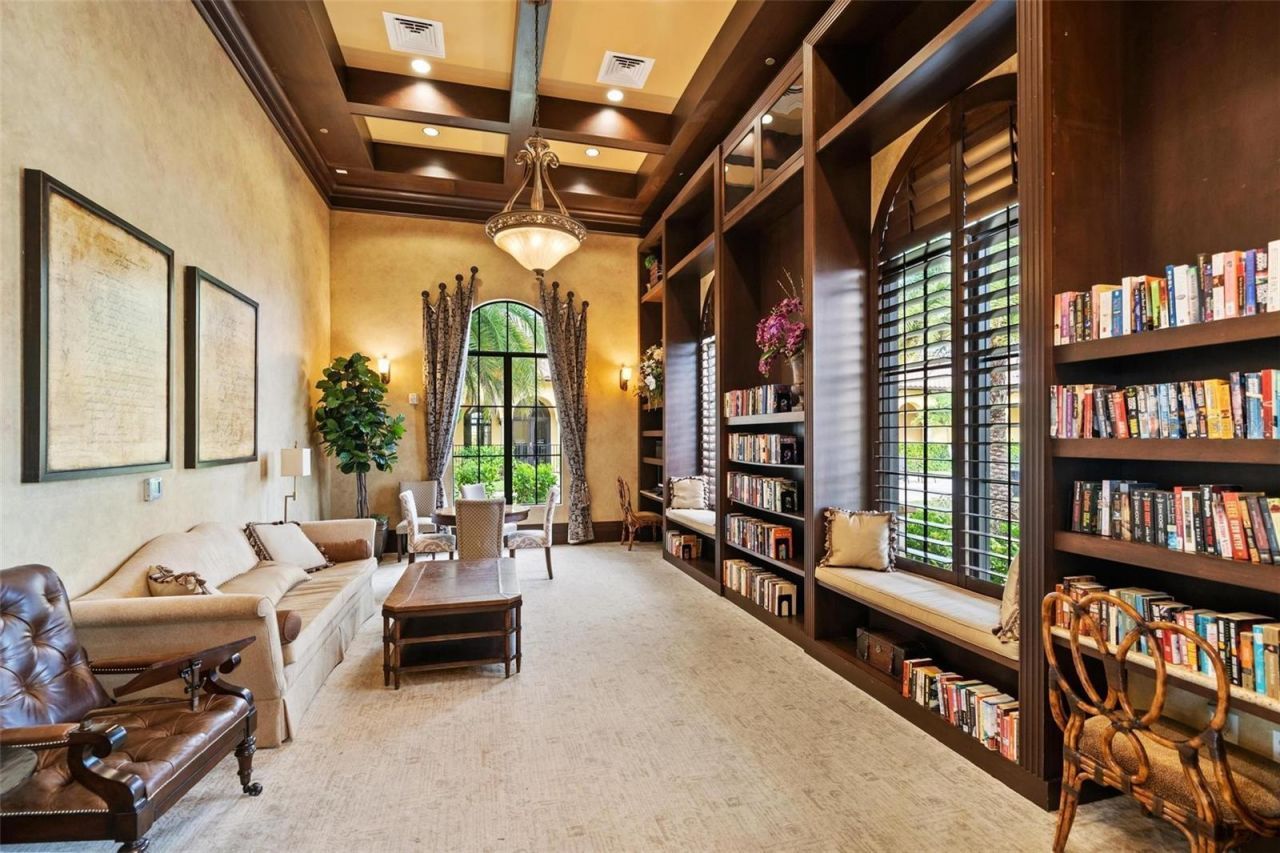 20120 Ragazza Circle , Unit 202, Venice, FL 34293 Photo