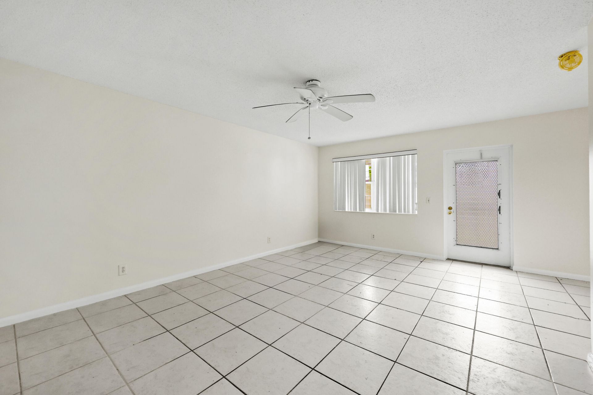 392 Markham R, Deerfield Beach, FL 33442 Photo