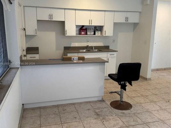 7300 Harding Ave , Unit 21, Miami Beach, FL 33141