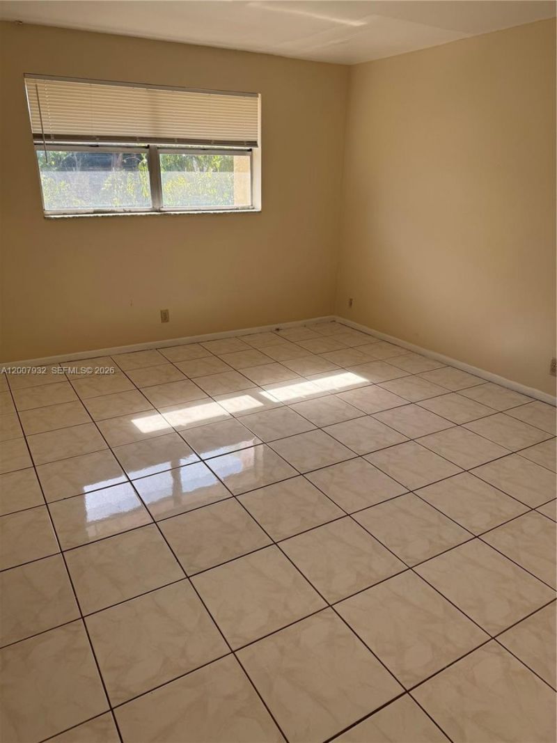 5841 Blueberry Ct, Unit 77, Lauderhill, FL 33313 Photo