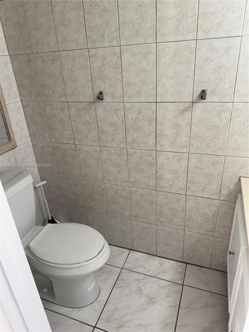 5841 Blueberry Ct, Unit 77, Lauderhill, FL 33313 Photo