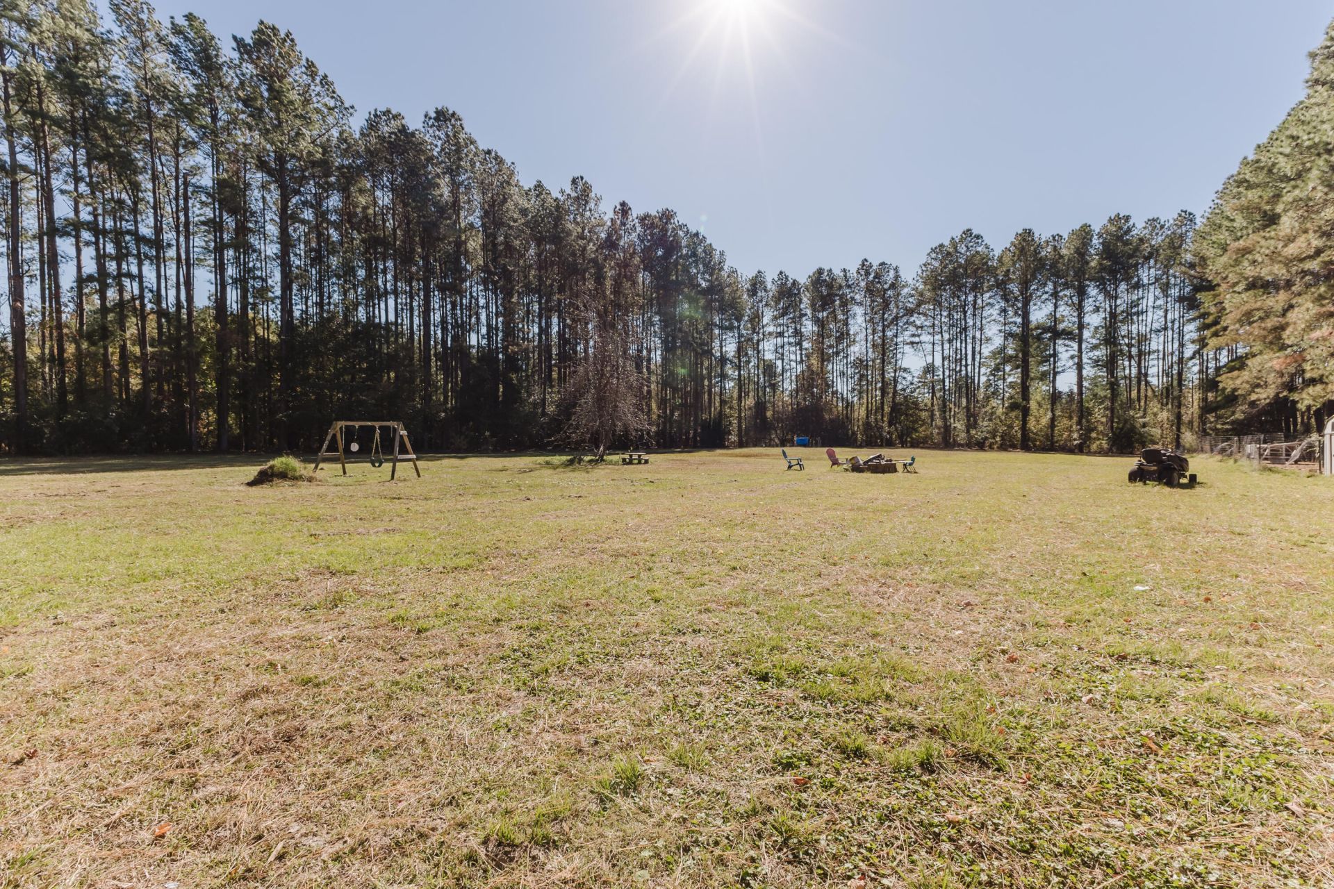 7050 Old State Road Photo 10