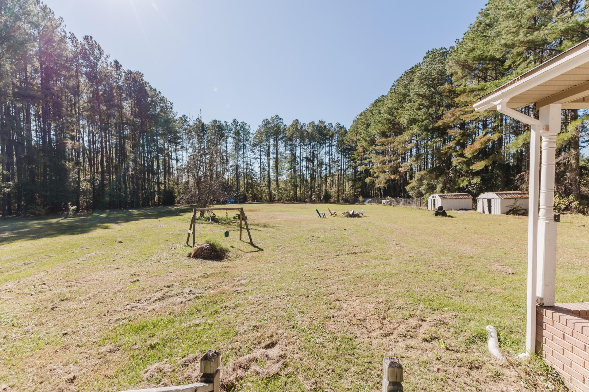 7050 Old State Road Photo 11