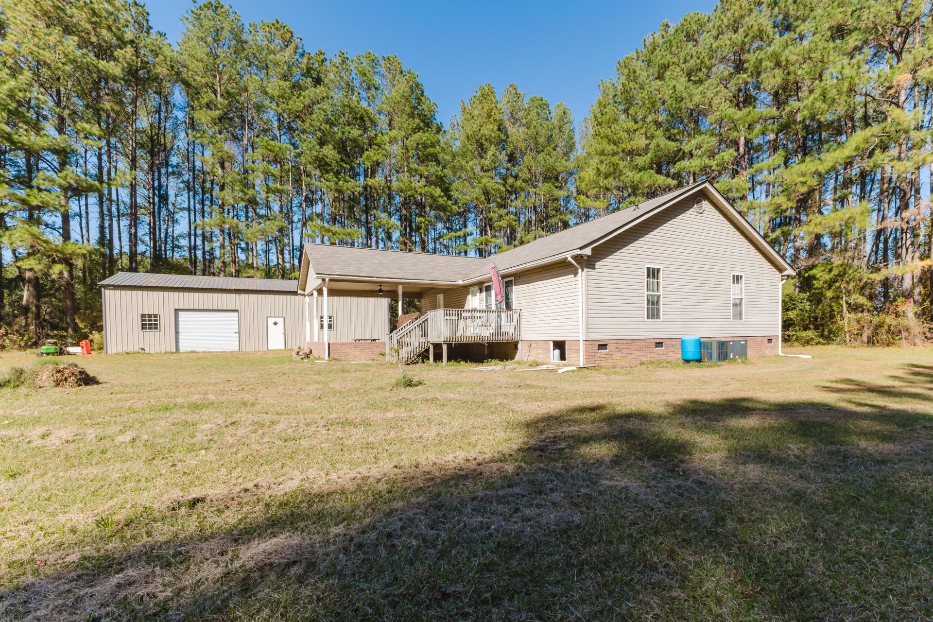 7050 Old State Road Photo 5