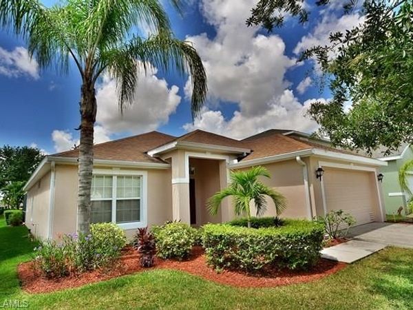 8887 Falcon Pointe LOOP, FORT MYERS, FL 33912