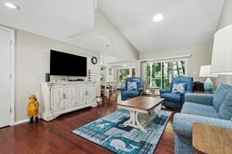 256 Tall Pines Way photo 4