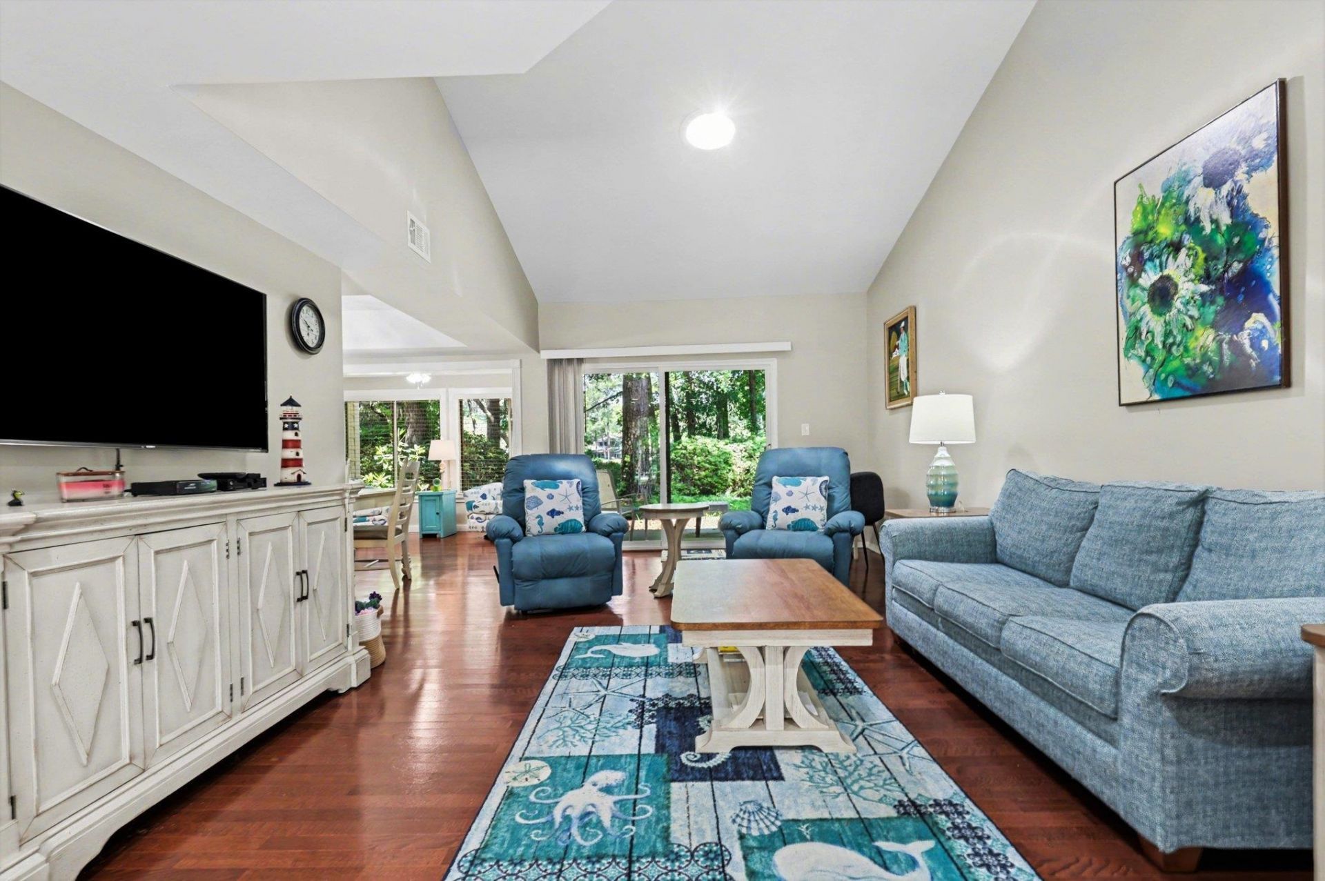 256 Tall Pines Way Photo 5