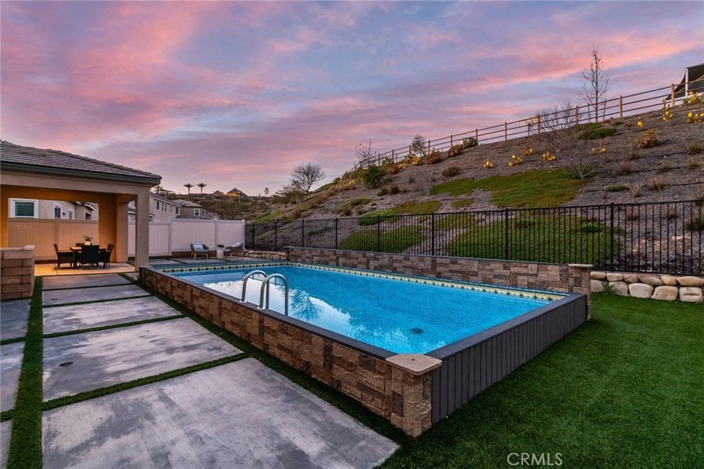 28695 Windbreak Terrace, Saugus, CA 91350 Main Photo