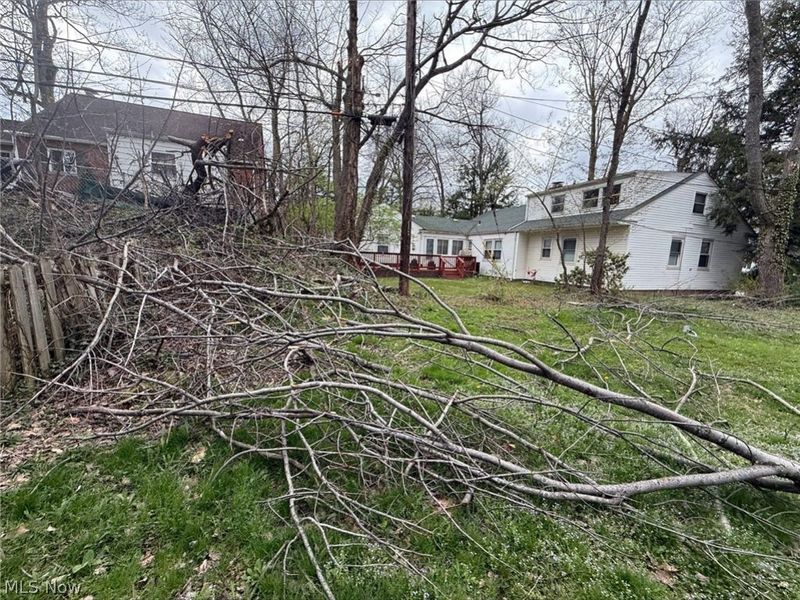 1484 S Belvoir Boulevard, South Euclid, OH 44121 Photo 2