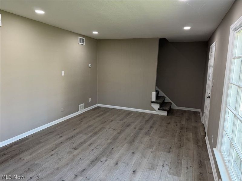 21270 Priday Avenue, Euclid, OH 44123 Photo 11