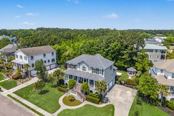 1040 Rivershore Road photo 4