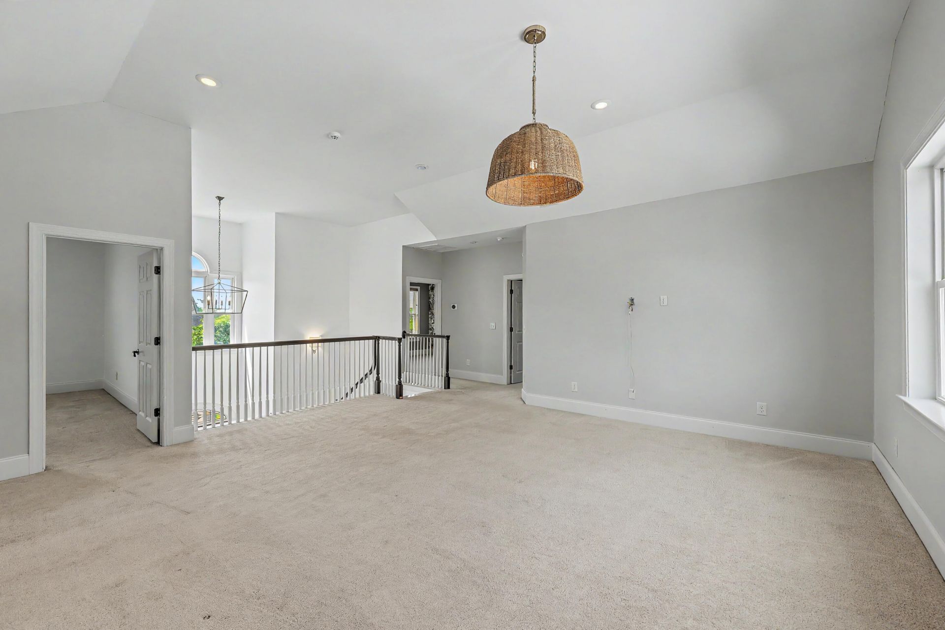 1040 Rivershore Road Photo 34