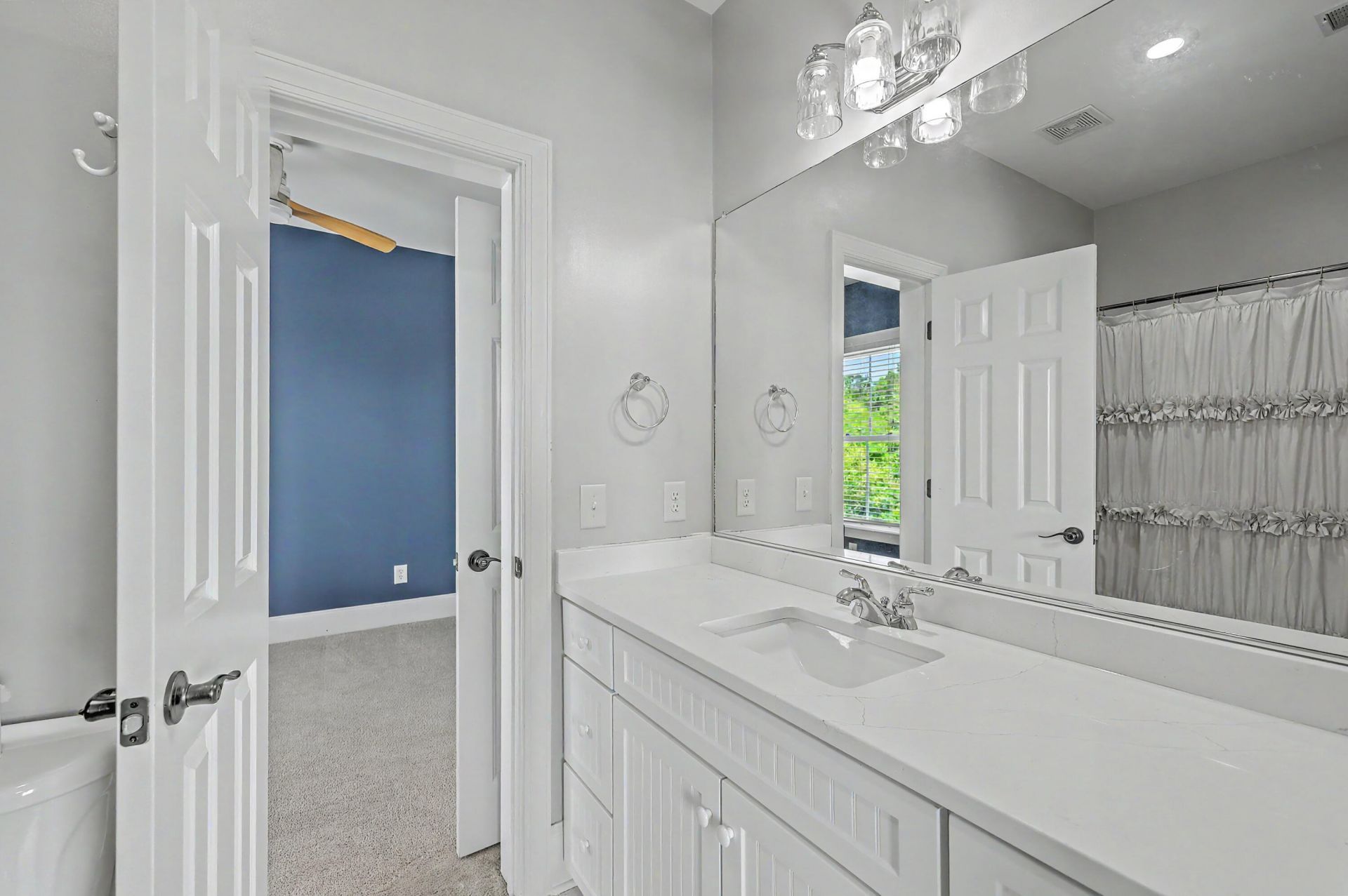 1040 Rivershore Road Photo 41