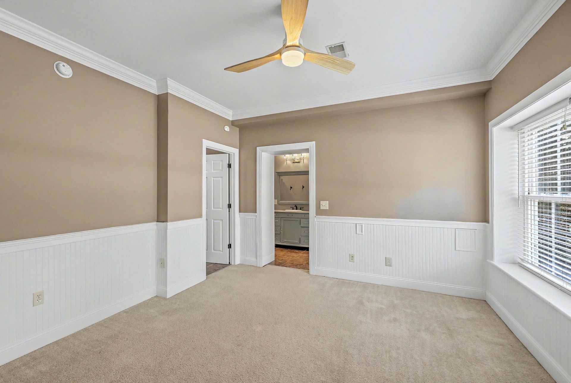 1040 Rivershore Road Photo 42