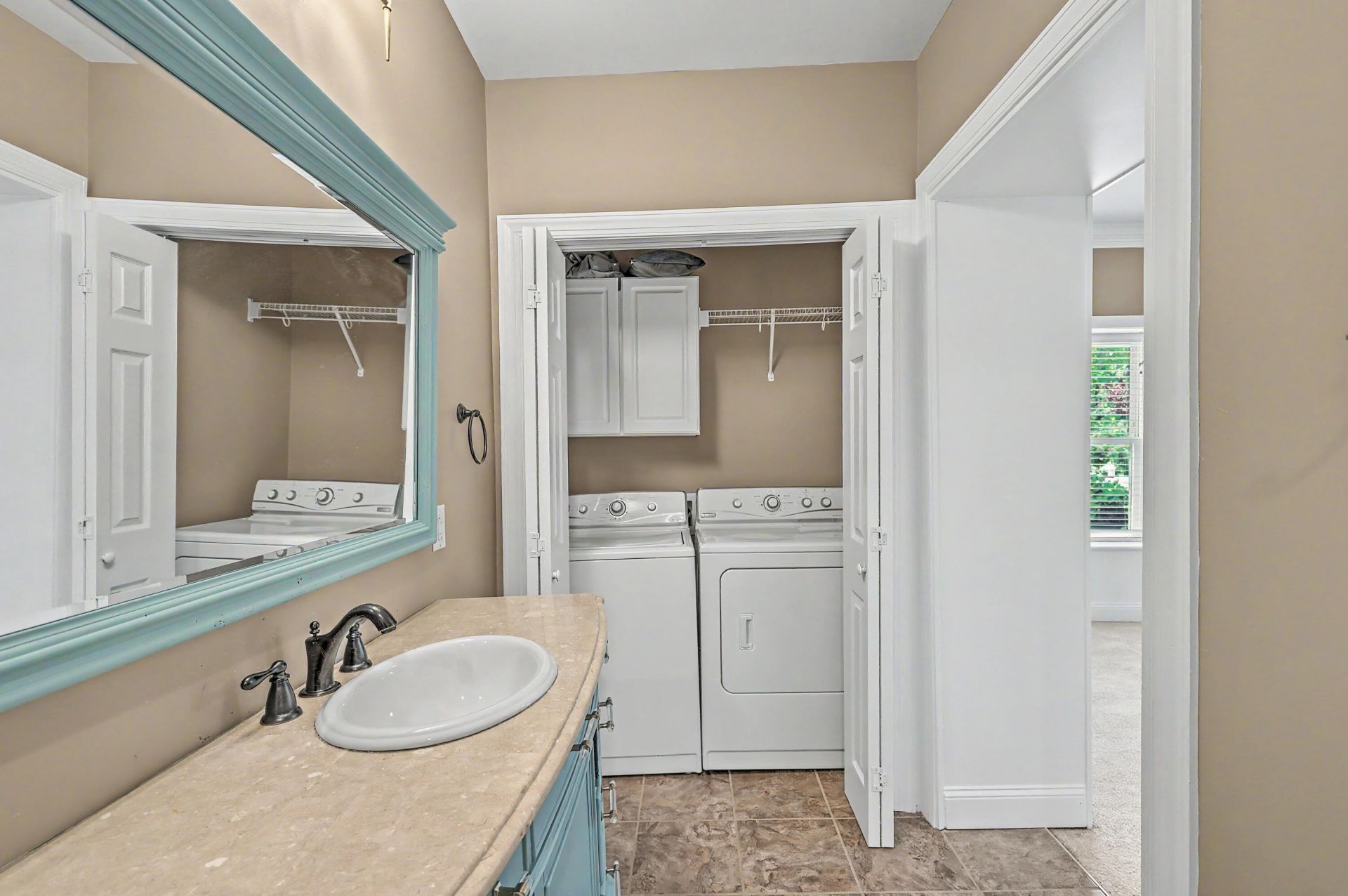 1040 Rivershore Road Photo 46