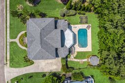 1040 Rivershore Road photo 4