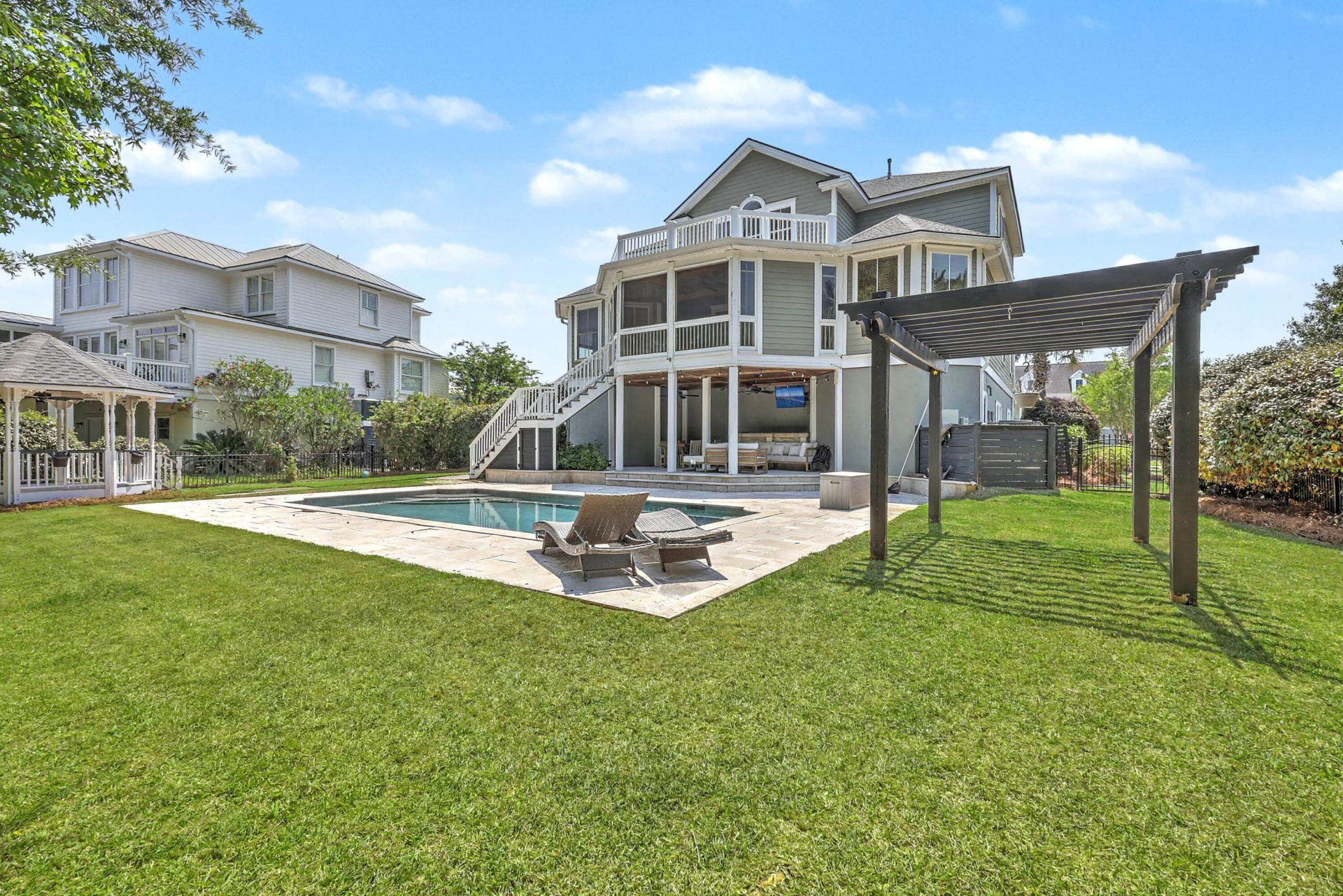 1040 Rivershore Road Photo 50