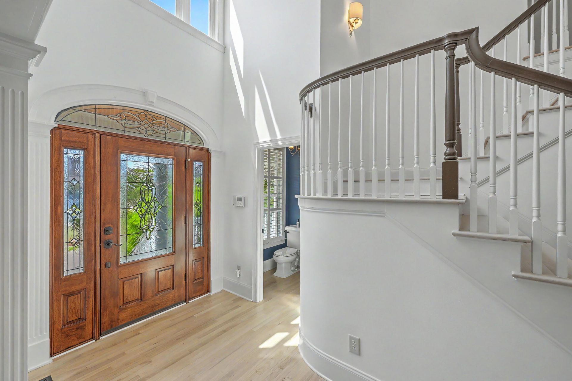 1040 Rivershore Road Photo 9