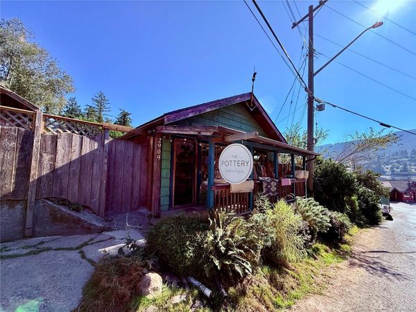 2909 Fulford-Ganges Rd SW, Salt Spring, BC V8K 1X6