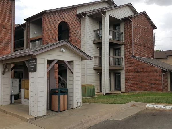 218 N Texas Boulevard, Denton, TX 76201