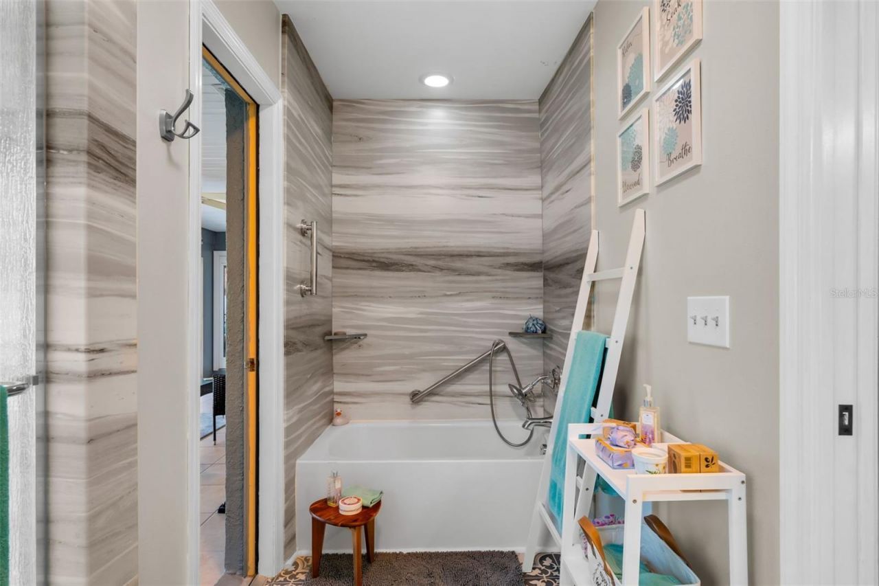 10116 Landmark Drive , Hudson, FL 34667 Photo