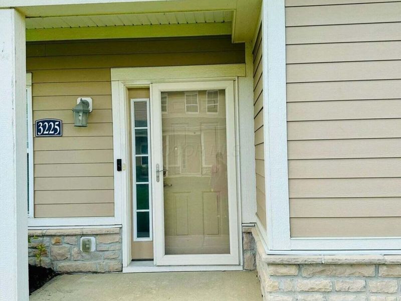 3225 Rossmore Circle, Powell, OH 43065 Photo 3