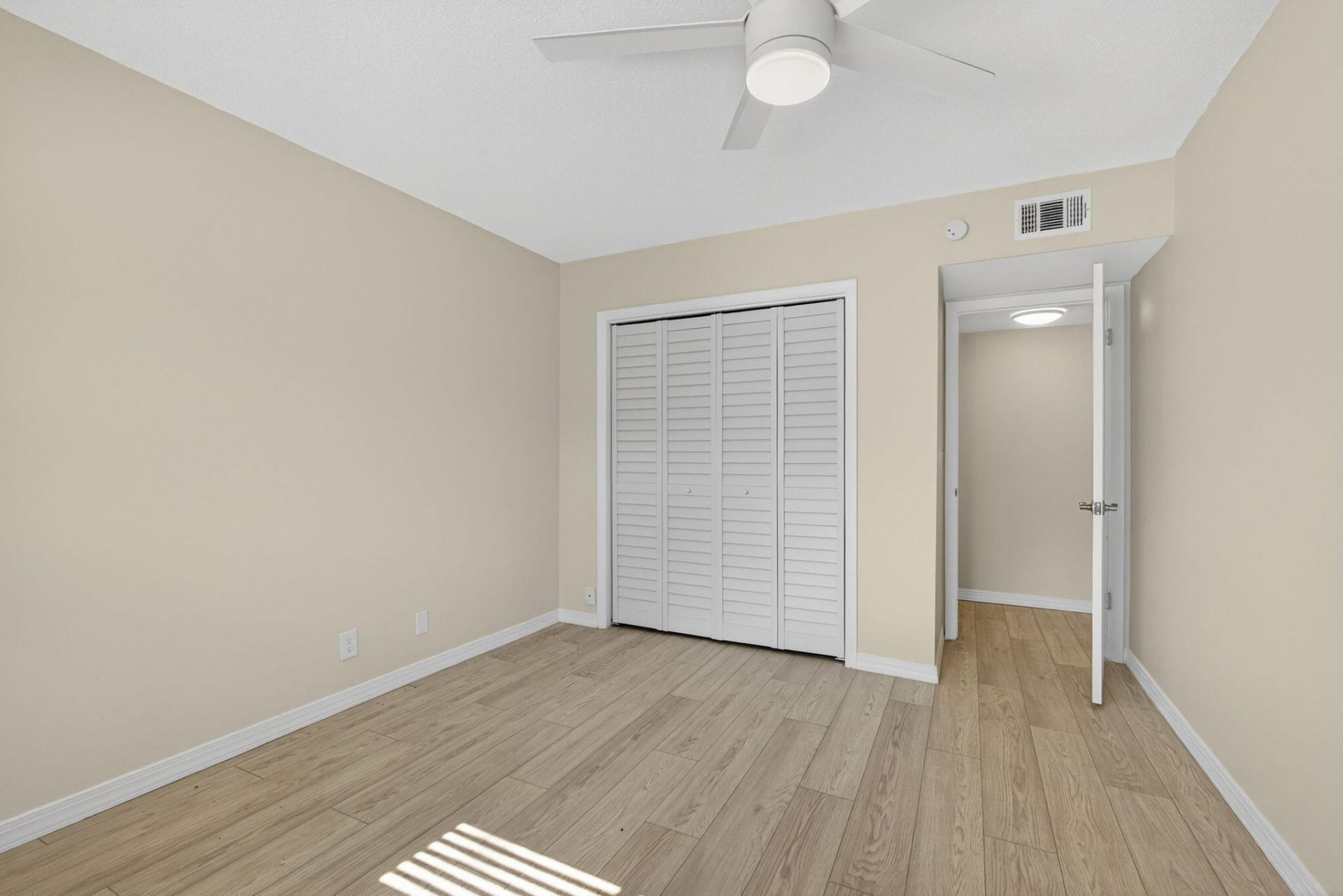 51 Stratford D, West Palm Beach, FL 33417 Photo