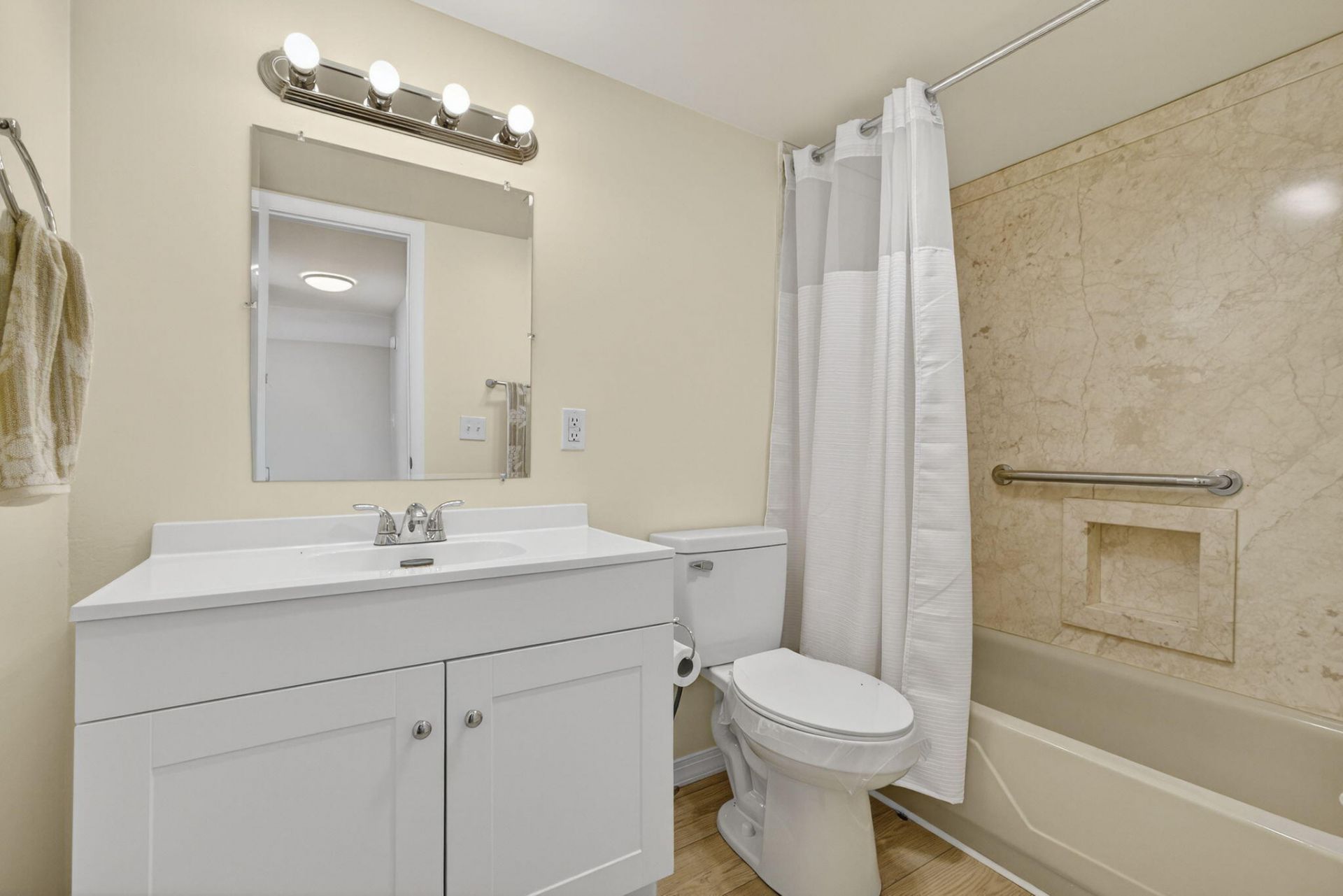 51 Stratford D, West Palm Beach, FL 33417 Photo