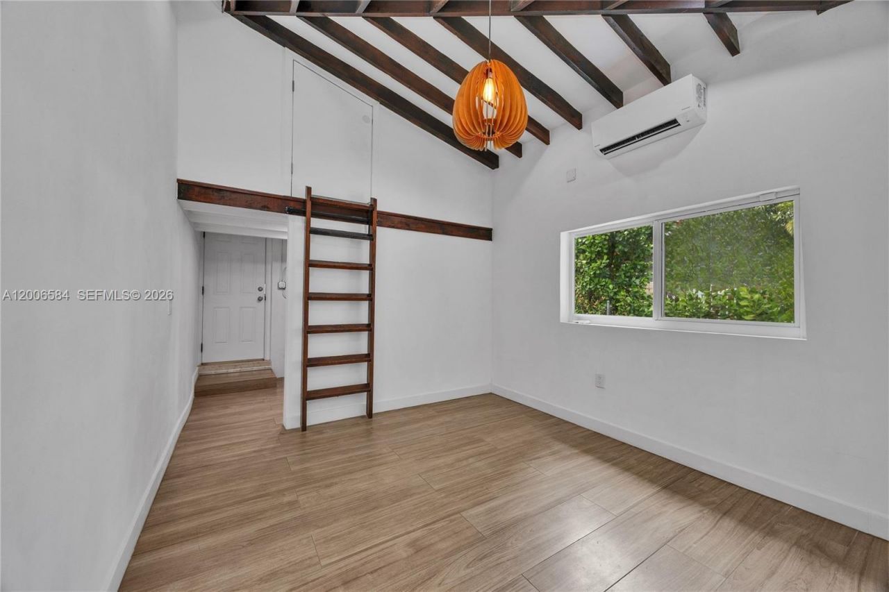 5750 SW 52nd Ter , South Miami, FL 33155 Photo