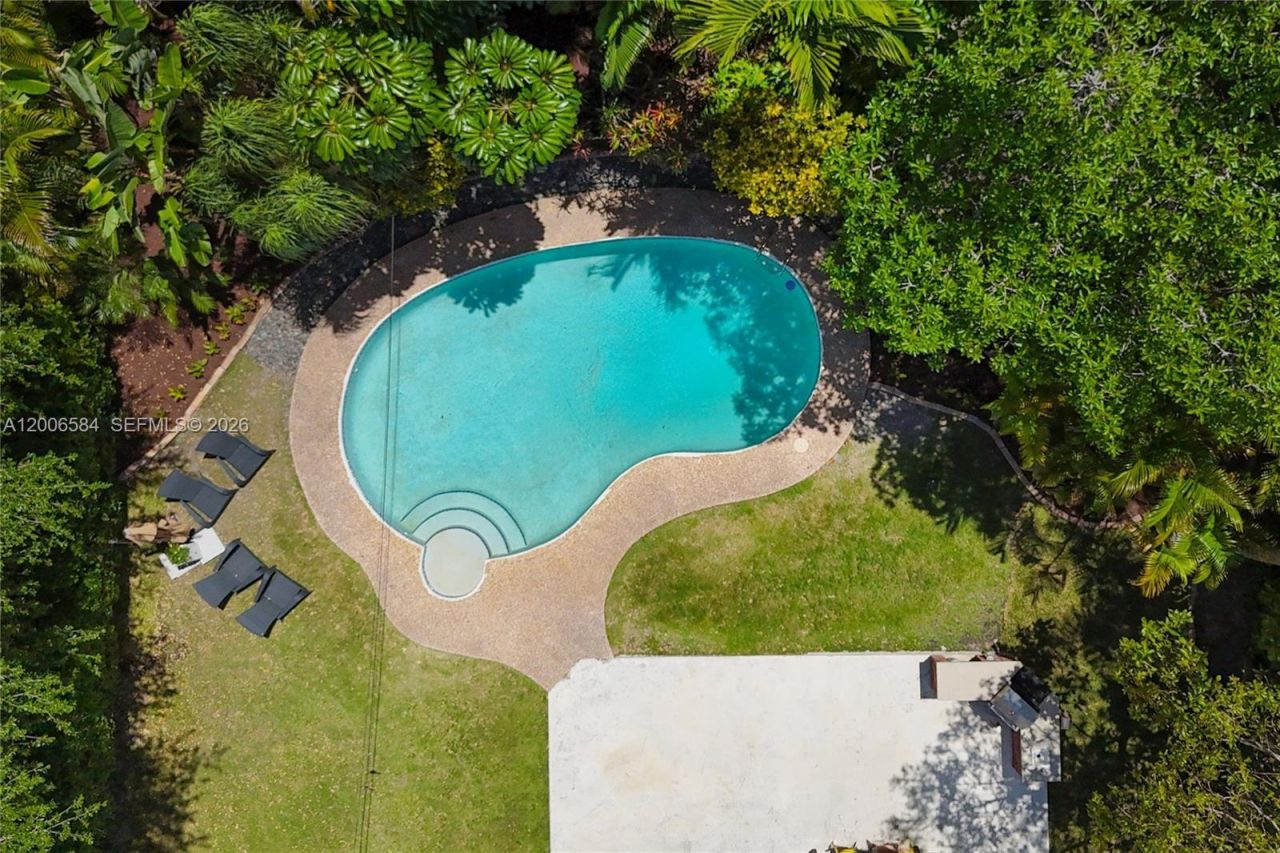 5750 SW 52nd Ter , South Miami, FL 33155 Photo
