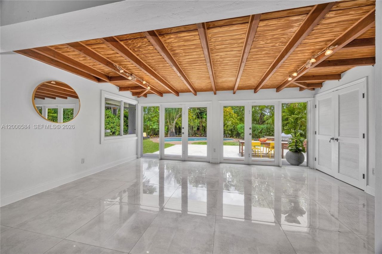 5750 SW 52nd Ter , South Miami, FL 33155 Photo