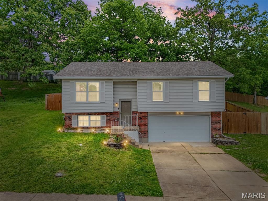 1120 Valentine Street, Festus, MO 63028 Main Photo