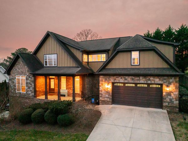 8956 Wandering Way , Ooltewah, TN 37363