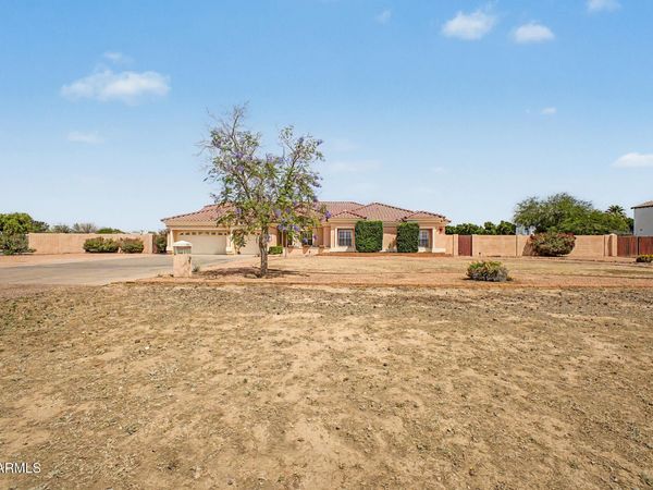 12844 W PEORIA Avenue, El Mirage, AZ 85335