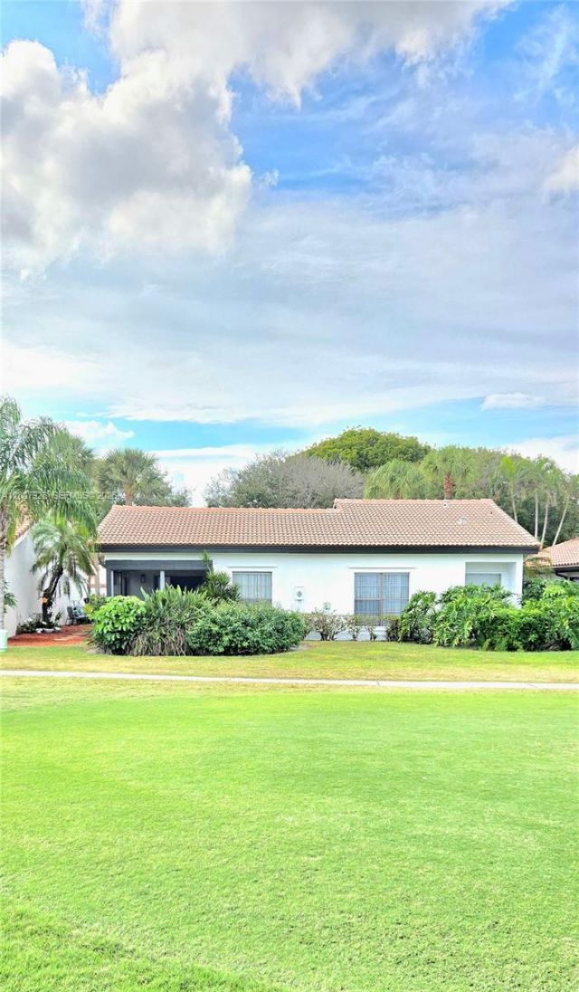 5551 Lakeview Mews Dr , Boynton Beach, FL 33437 Photo